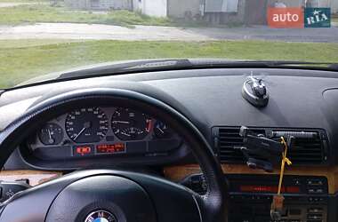 Седан BMW 3 Series 2002 в 