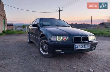 Седан BMW 3 Series 1991 в Коломиї