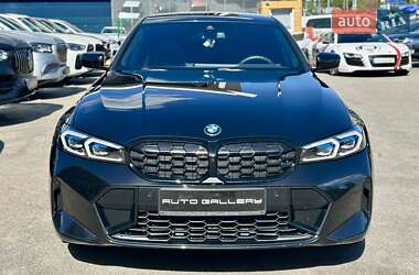 Седан BMW 3 Series 2023 в 