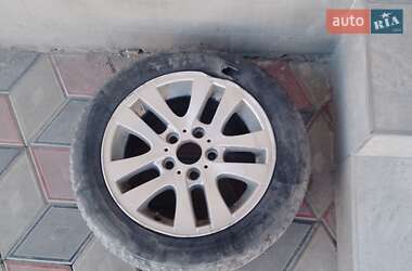 Седан BMW 3 Series 2003 в Скалате
