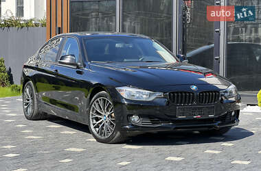 Седан BMW 3 Series 2015 в Ужгороде