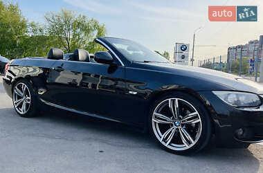 Кабриолет BMW 3 Series 2011 в 