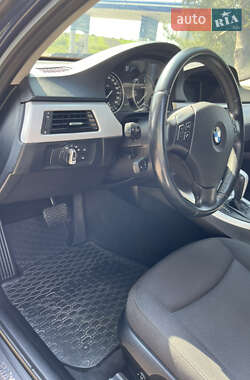 Универсал BMW 3 Series 2010 в 