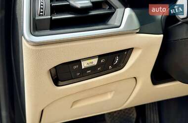 Седан BMW 3 Series 2020 в 