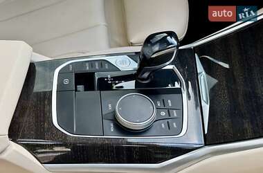 Седан BMW 3 Series 2020 в 