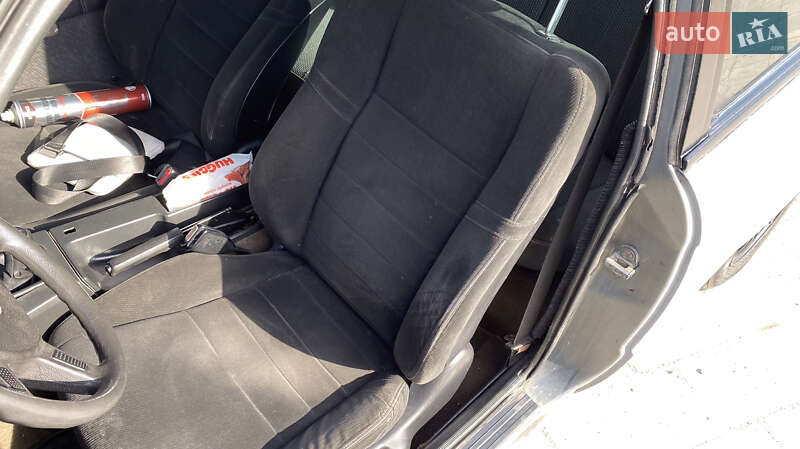Купе BMW 3 Series 1985 в Ивано-Франковске фото 6 Купе BMW 3 Series 1985 в Ивано-Франковске