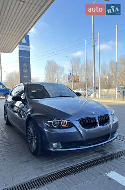 Купе BMW 3 Series 2006 в 