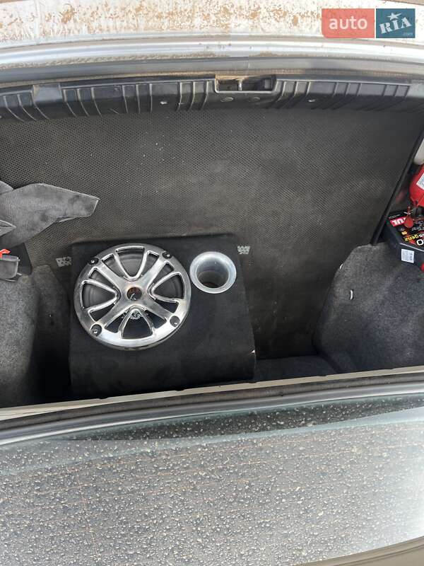 Седан BMW 3 Series 2000 в Новониколаевке фото 12 Седан BMW 3 Series 2000 в Новониколаевке