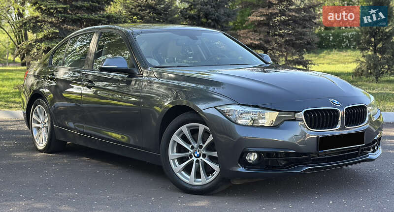 Седан BMW 3 Series 2016 в Днепре