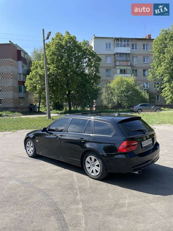 Універсал BMW 3 Series 2007 в Чугуєві