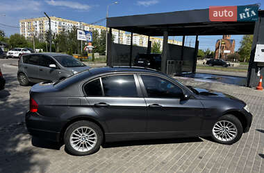 Седан BMW 3 Series 2007 в 