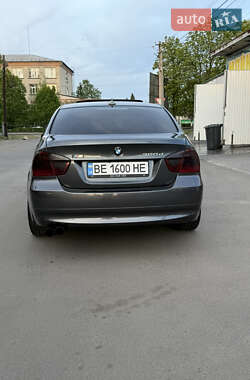 Седан BMW 3 Series 2005 в 