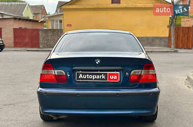 Седан BMW 3 Series 2004 в 