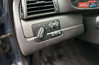 Седан BMW 3 Series 2004 в 