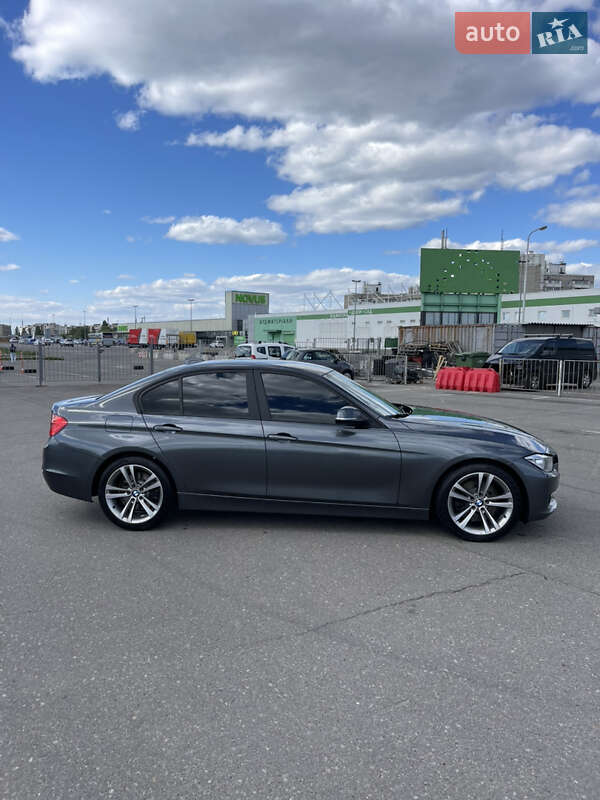 Седан BMW 3 Series 2012 в Киеве фото 4 Седан BMW 3 Series 2012 в Киеве