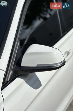 Седан BMW 3 Series 2013 в 