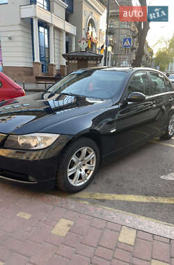 Седан BMW 3 Series 2005 в 