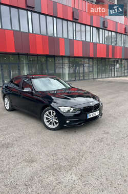 Седан BMW 3 Series 2016 в Ровно