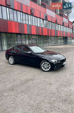 Седан BMW 3 Series 2016 в 