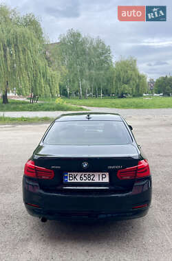 Седан BMW 3 Series 2016 в 