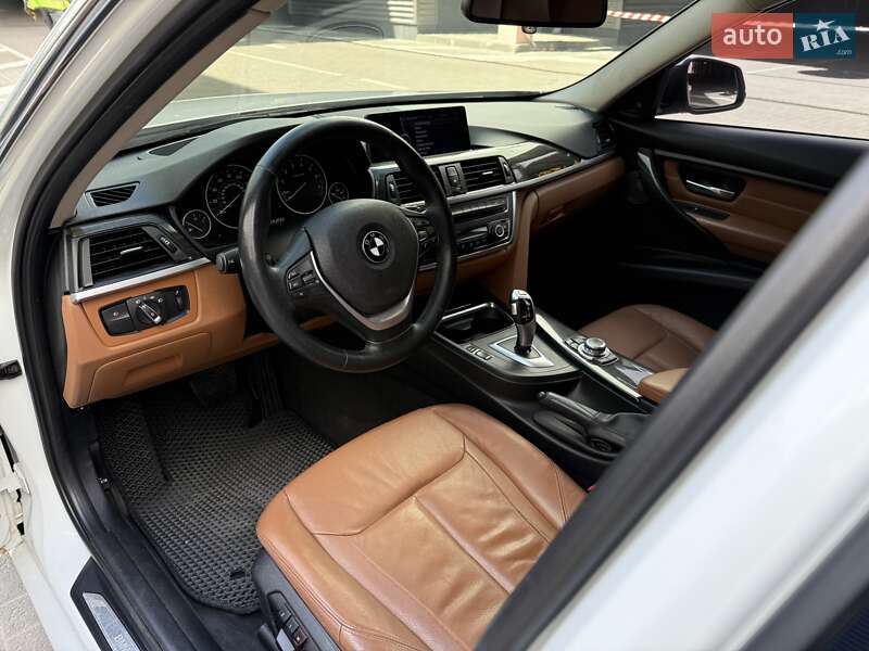 Седан BMW 3 Series 2012 в Киеве