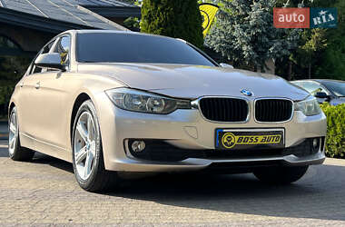 Седан BMW 3 Series 2013 в Львові