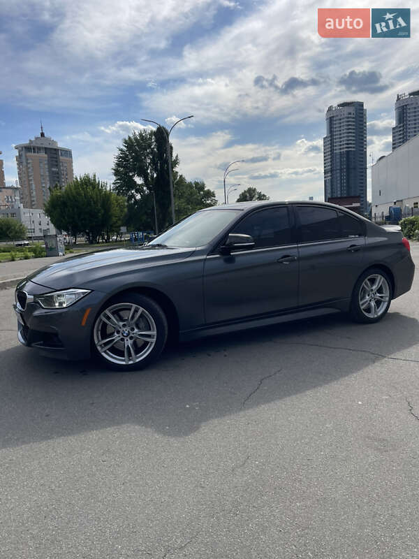 Седан BMW 3 Series 2015 в Киеве