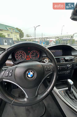 Купе BMW 3 Series 2011 в 