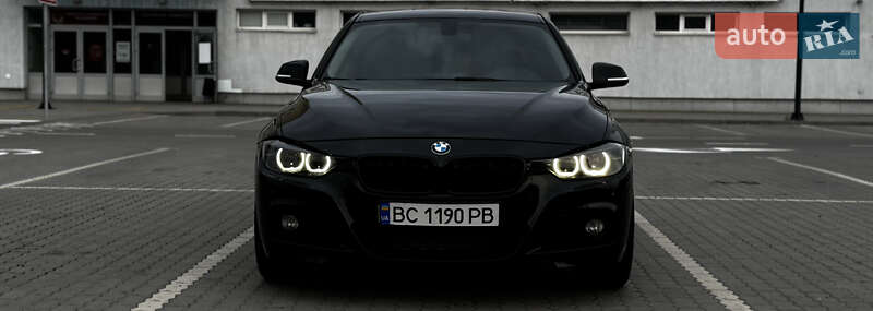 Седан BMW 3 Series 2013 в Львові