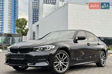Седан BMW 3 Series 2022 в Одесі
