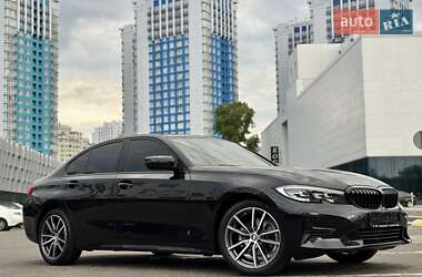 Седан BMW 3 Series 2022 в 
