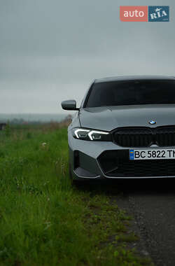 Седан BMW 3 Series 2022 в 