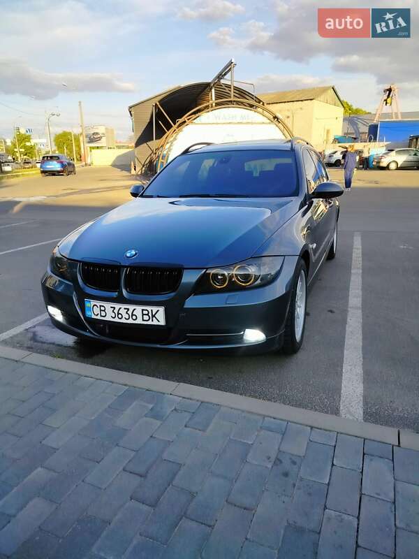 Універсал BMW 3 Series 2006 в Чернігові
