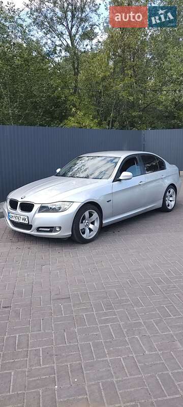 Седан BMW 3 Series 2008 в 