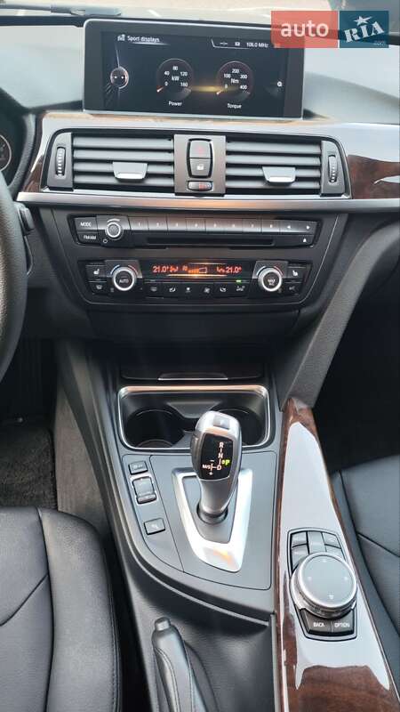 Седан BMW 3 Series 2014 в Киеве