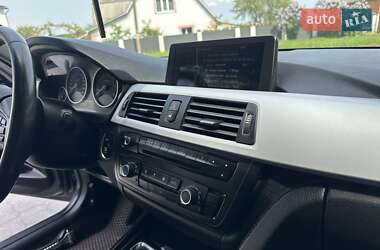 Седан BMW 3 Series 2012 в 