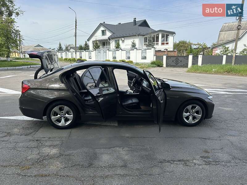 Седан BMW 3 Series 2012 в Вінниці