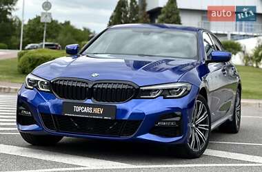 Седан BMW 3 Series 2022 в 