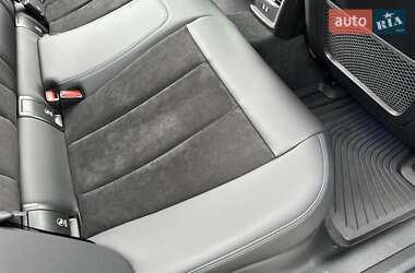 Седан BMW 3 Series 2022 в 