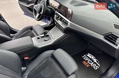 Седан BMW 3 Series 2022 в 