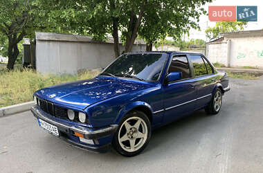 Седан BMW 3 Series 1986 в Измаиле