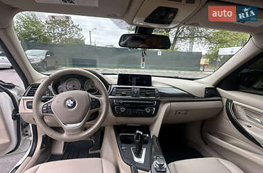 Седан BMW 3 Series 2012 в 