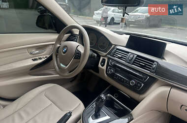 Седан BMW 3 Series 2012 в 