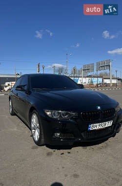 Седан BMW 3 Series 2012 в 