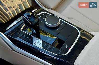 Седан BMW 3 Series 2021 в 