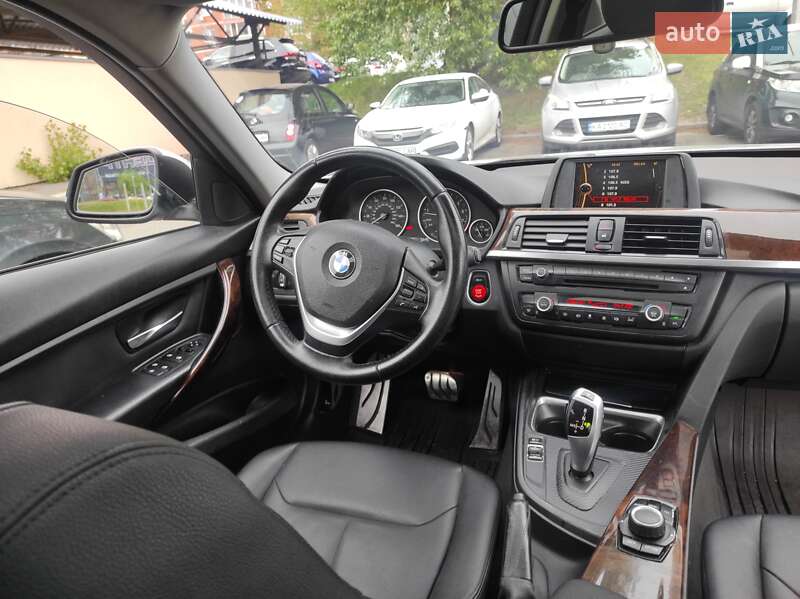 Седан BMW 3 Series 2013 в Киеве