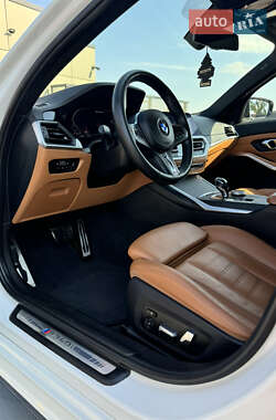 Седан BMW 3 Series 2019 в 