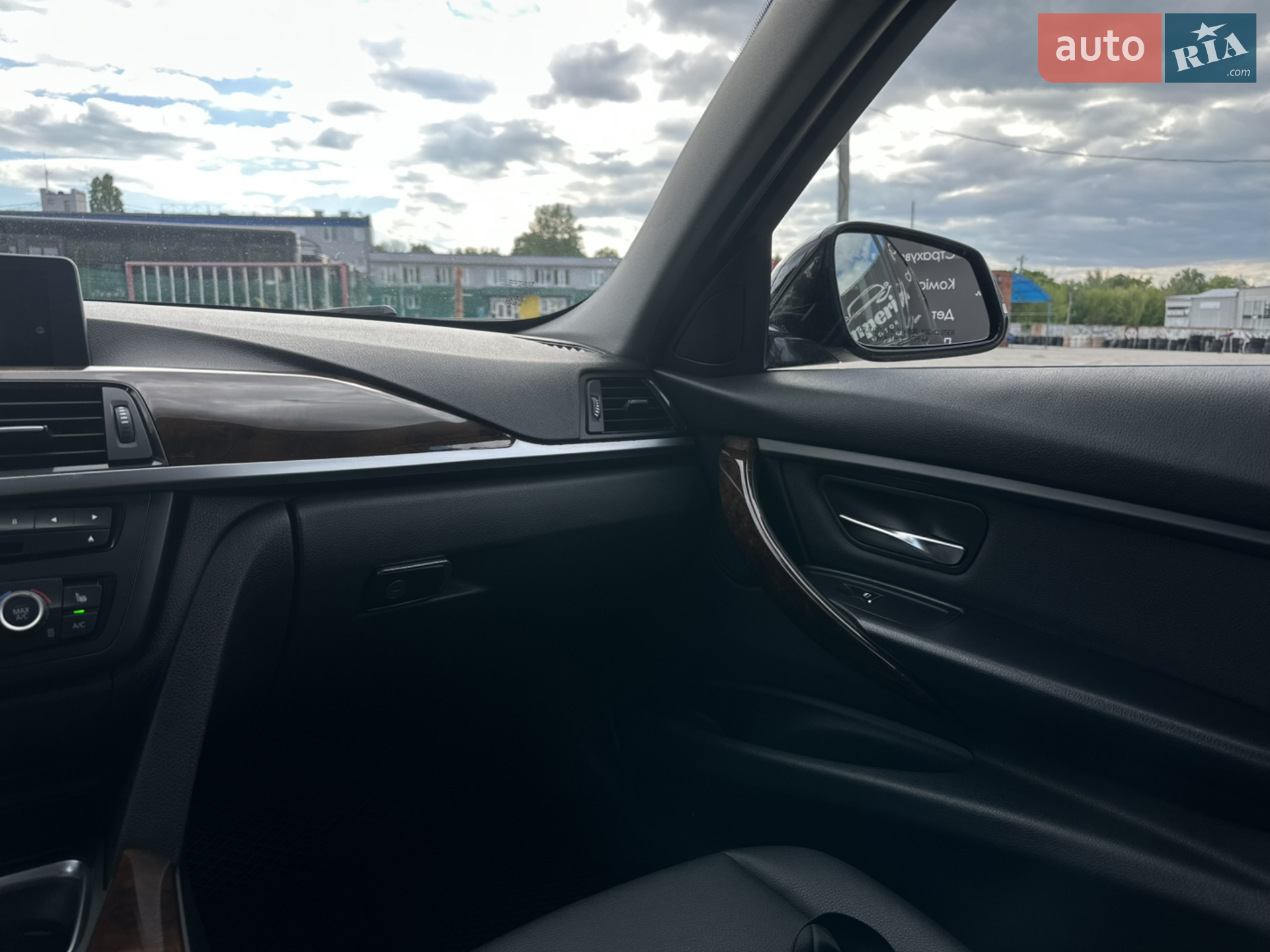 2015 BMW 3er - мініатюра 11
