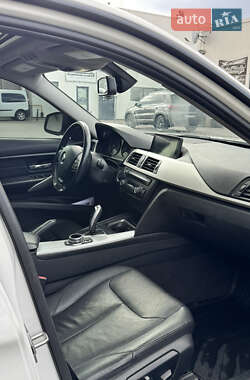 Седан BMW 3 Series 2012 в 