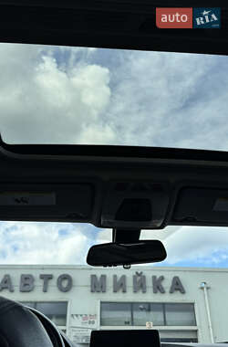 Седан BMW 3 Series 2012 в 